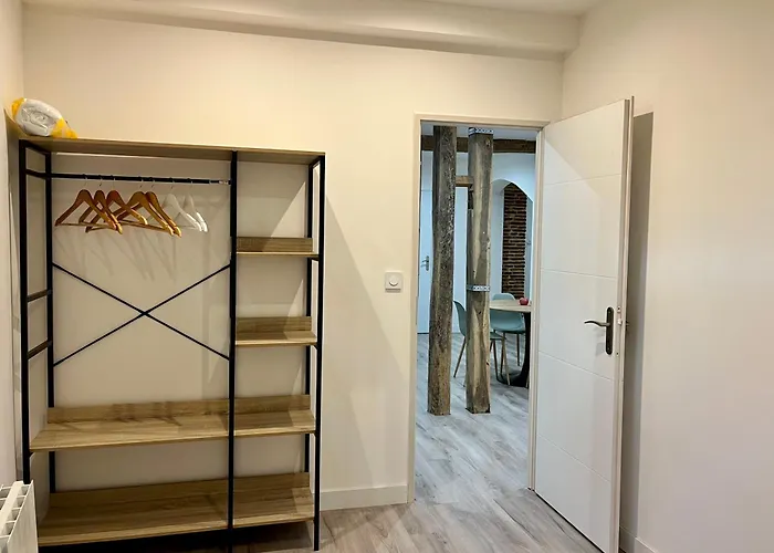 Апартаменты La Cave Toulousaine